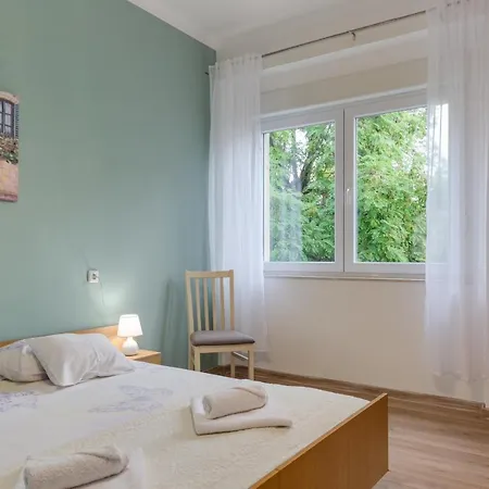 'olivia' Appartement Zadar